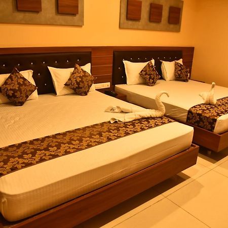 Hotel Four Seasons Velankanni Exterior foto